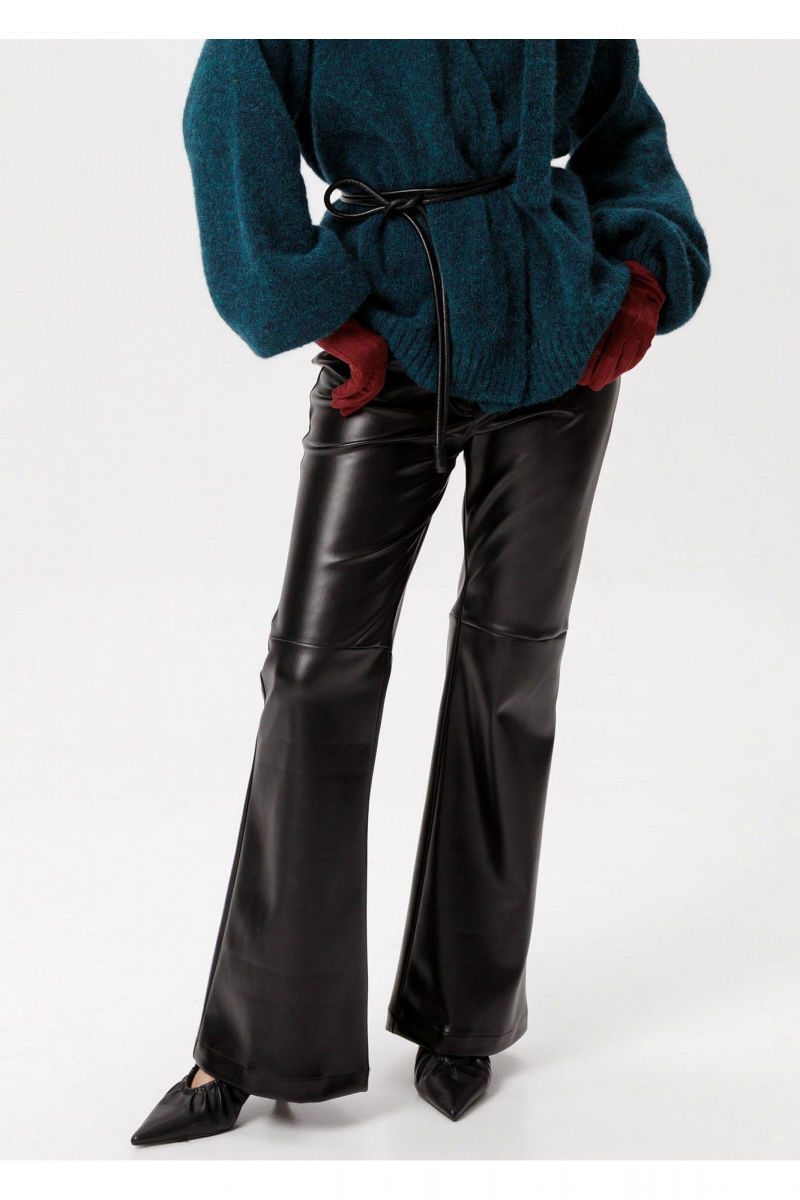 Брюки PiRS 6359 черный