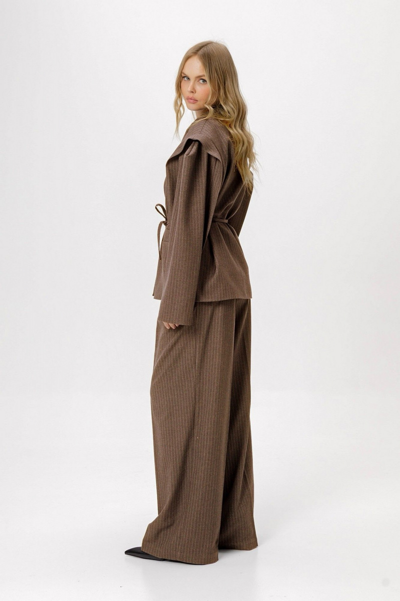 Брючный костюм PiRS 6391 коричневый