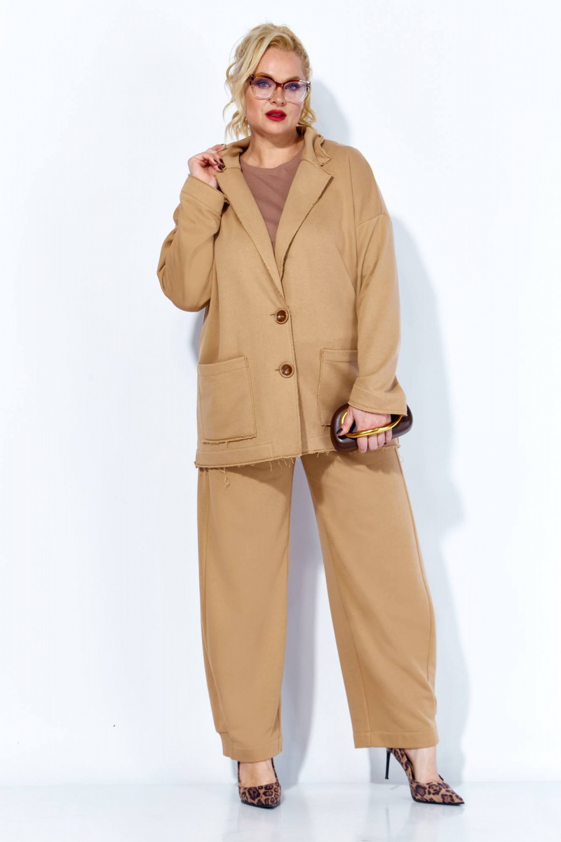 Брючный костюм Anastasia 1299 капучино