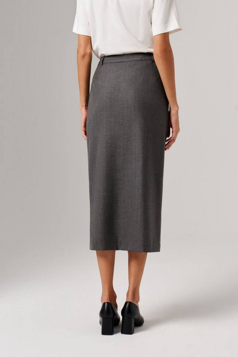 Юбки Nelva 4863 темно-серый полоска