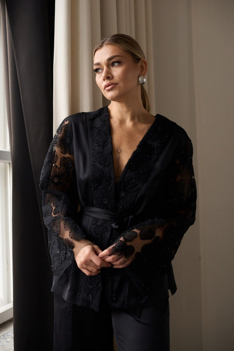 Брючный костюм AMUAR 1087 черный