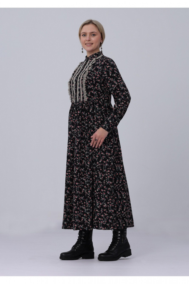 Платья Полинушка 682/1 розочки на черном