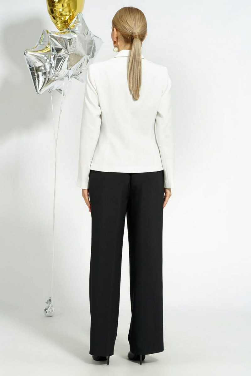 Брючный костюм Alani Collection 2055 молоко-черный