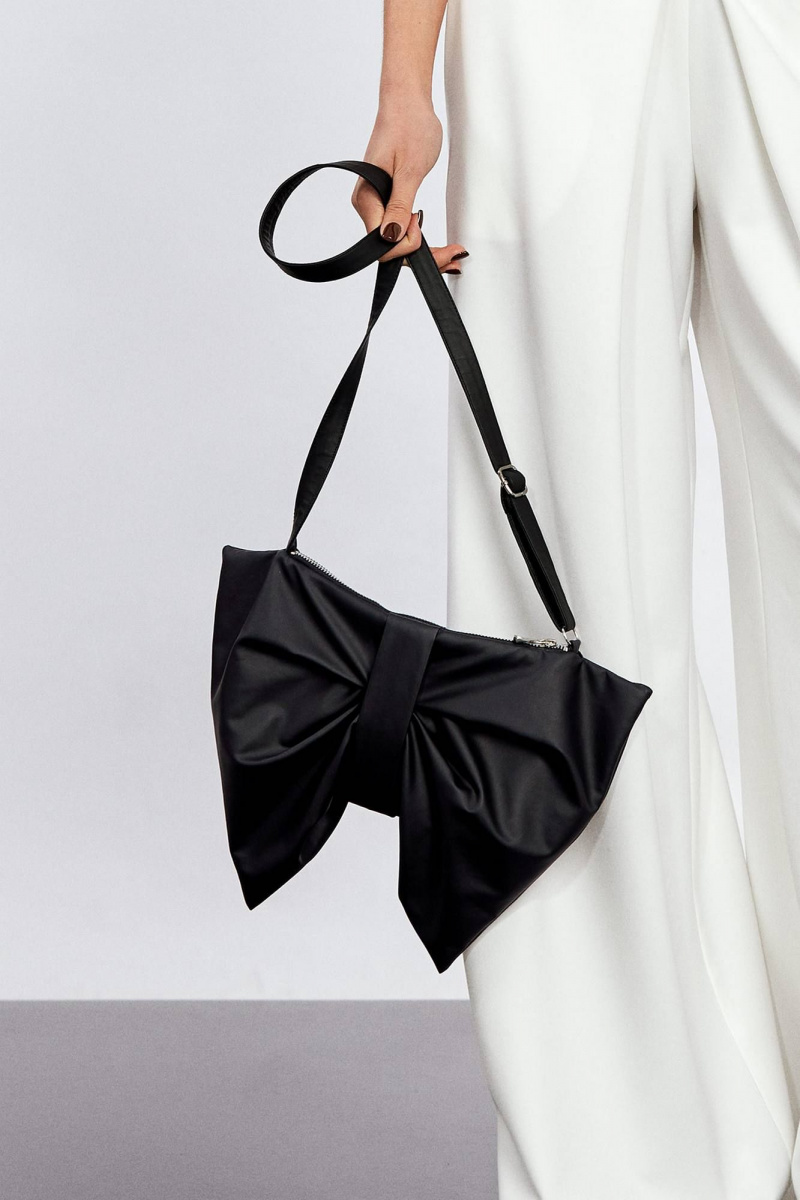 Женская сумка Rivoli 013 черный