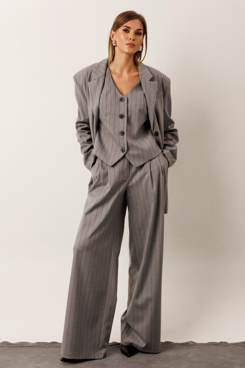 Брючный костюм KOKOdea 30005 серый