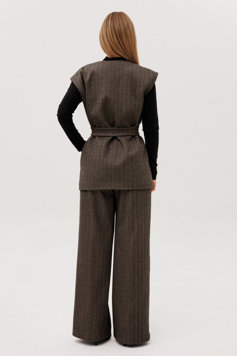 Жилеты Amberа Style 1133 коричневый