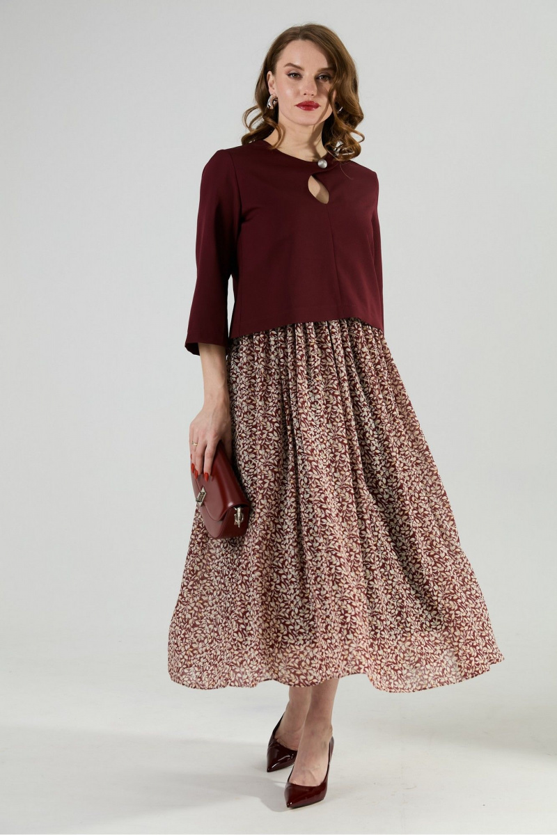 Платья NikVa 1009-1 бургунди и цветы на винном фоне