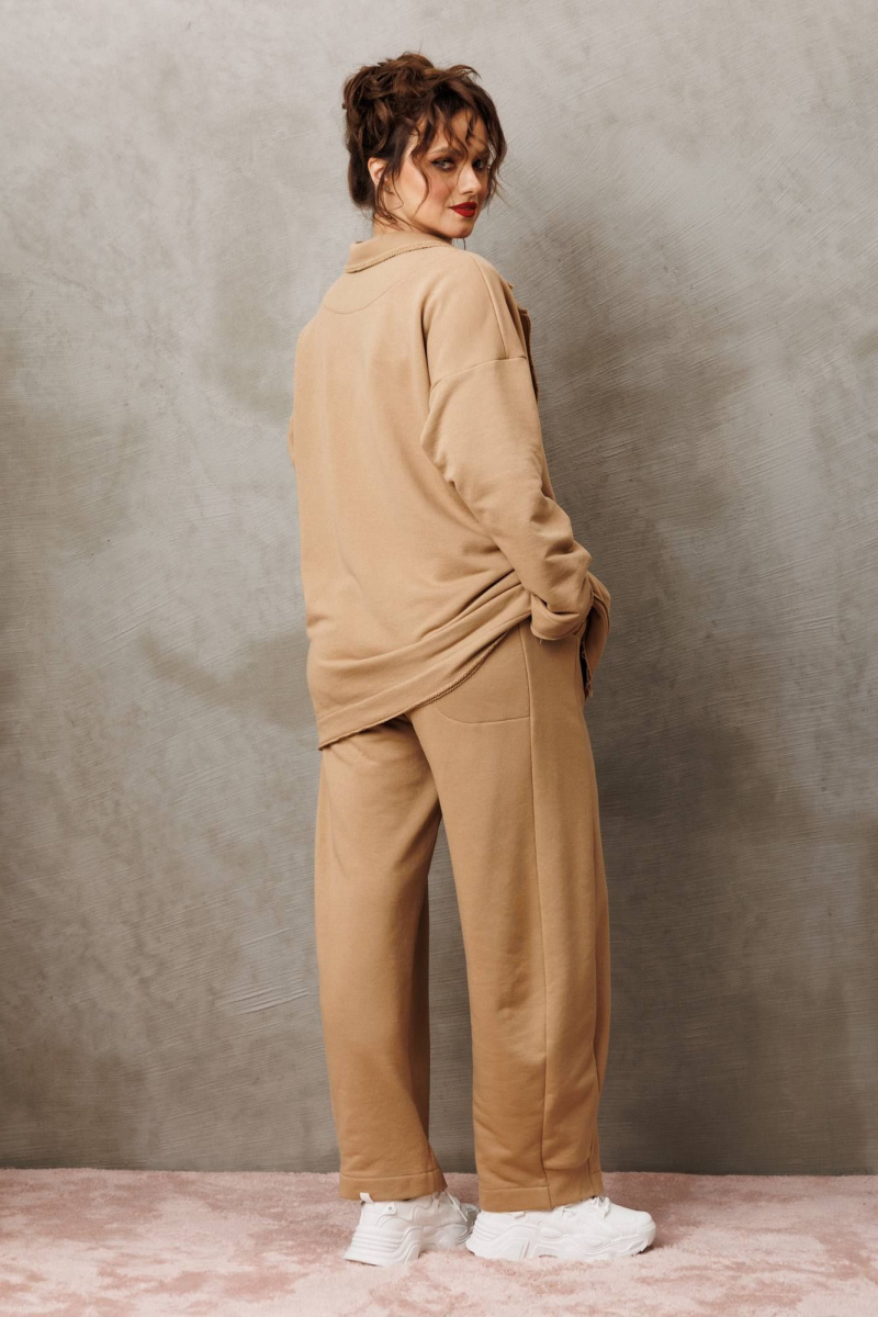 Брючный костюм Anastasia 1299 песочный