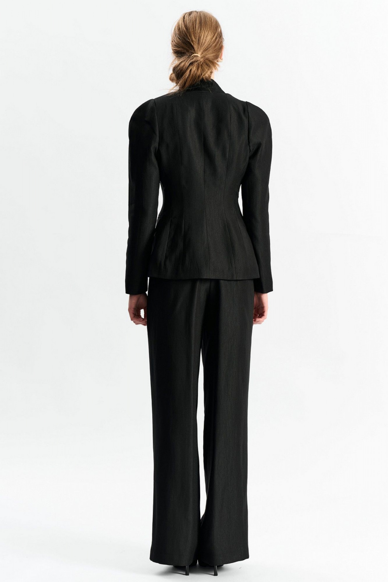 Брючный костюм MilMil 1275 черный