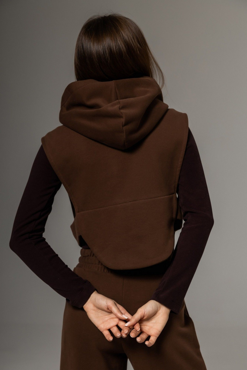 Жилеты Twok 112503 шоколад