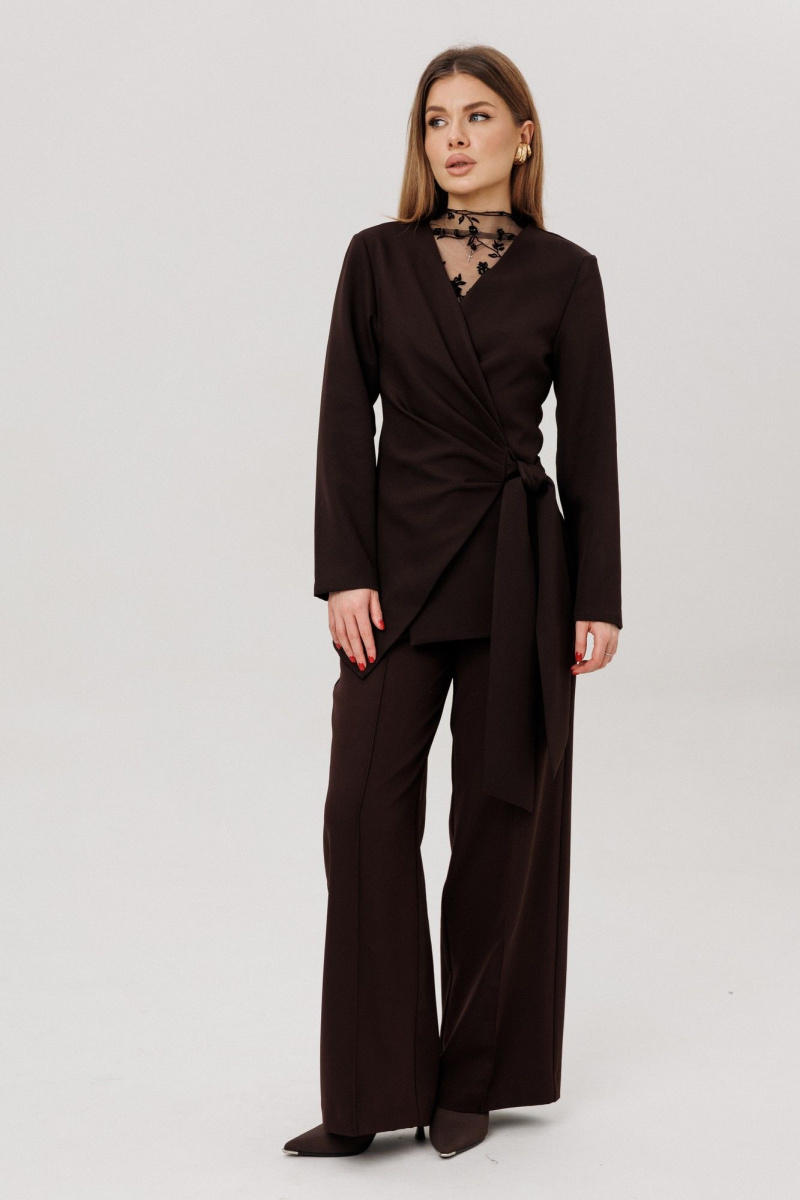 Брючный костюм Amberа Style 2150 шоколад