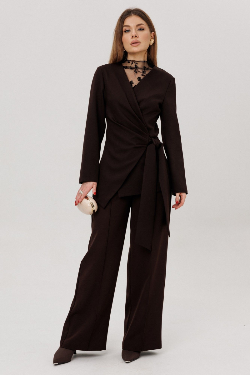 Брючный костюм Amberа Style 2150 шоколад