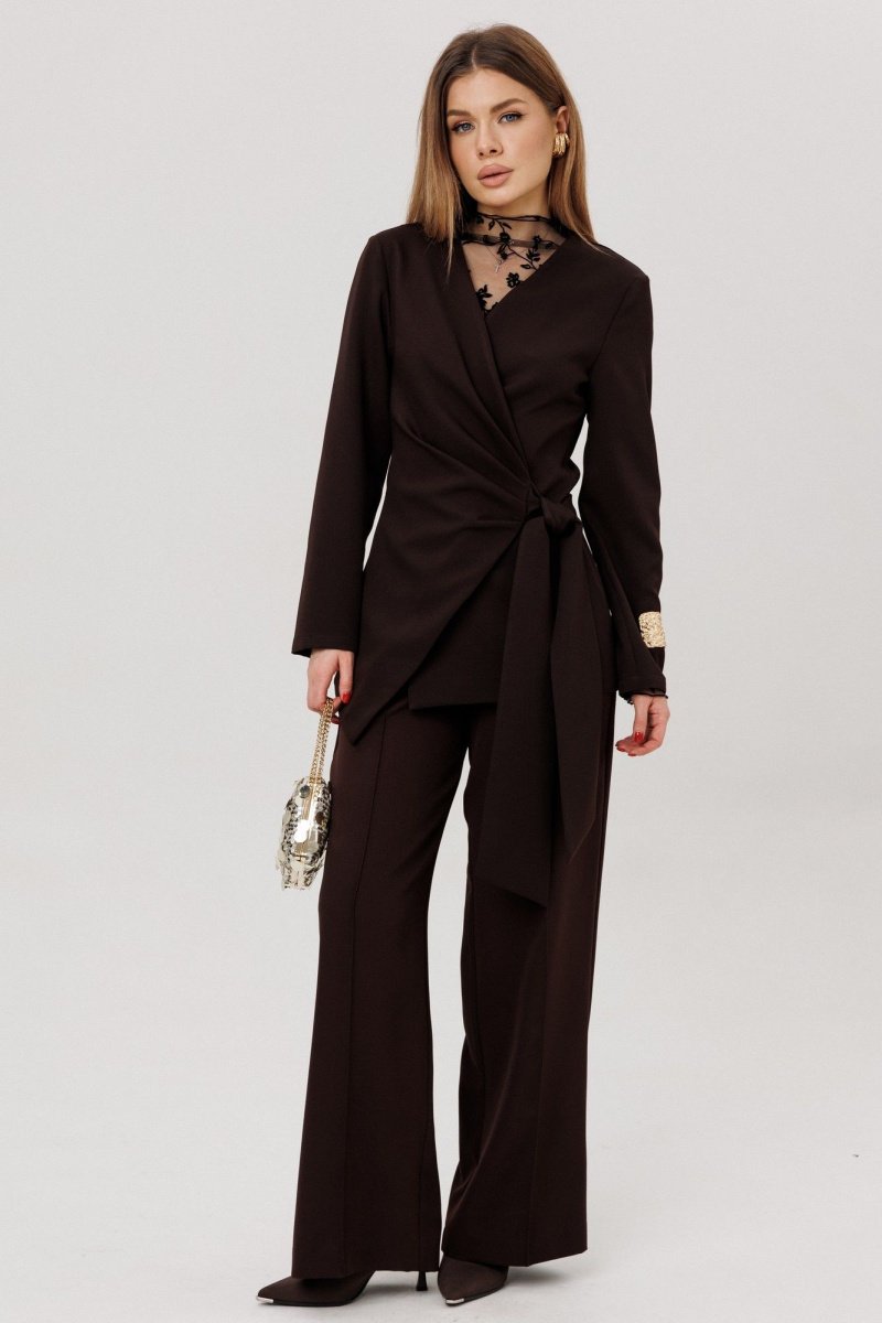 Брючный костюм Amberа Style 3023 шоколад