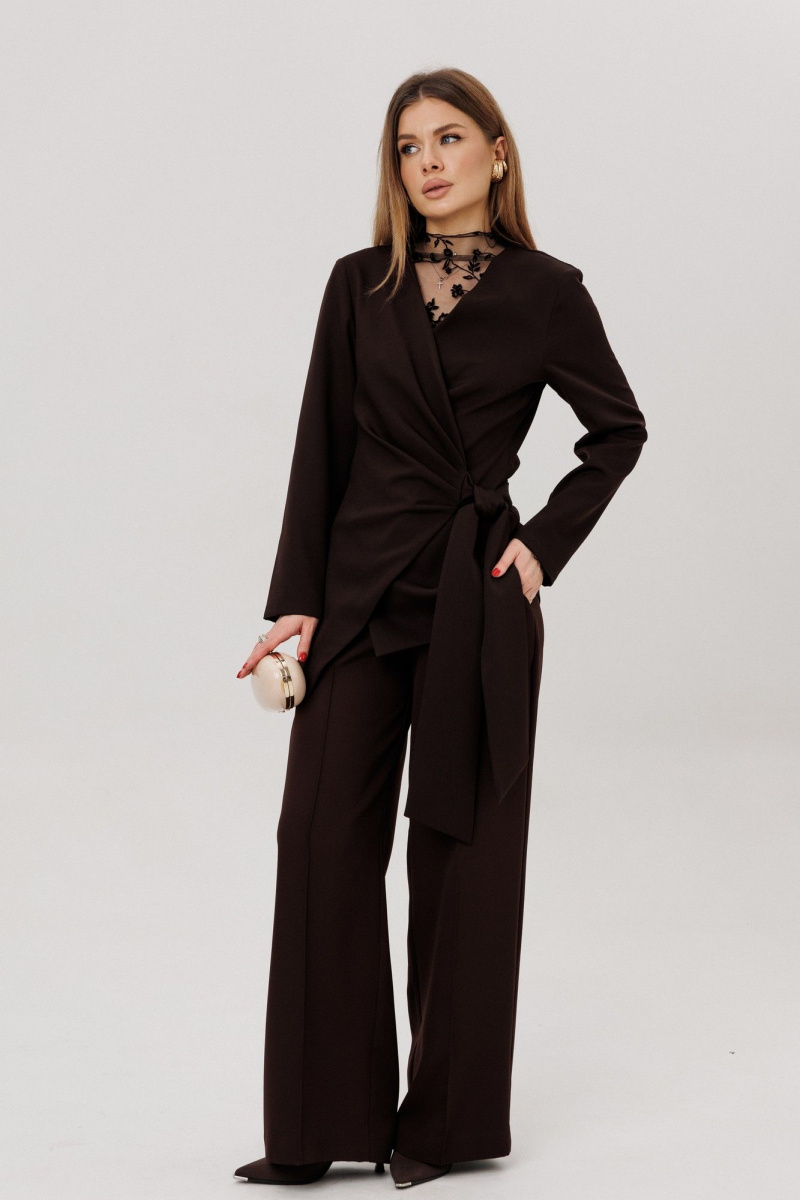 Брючный костюм Amberа Style 3023 шоколад