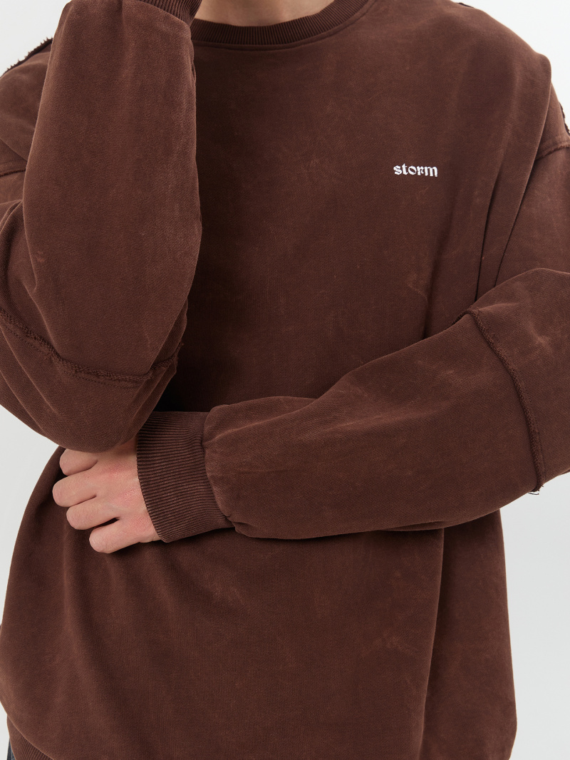 Джемперы Mark Formelle 121943/25-ОБР5047П-7(3) ACID_WASH_шоколадный_печать_009.2_Эйсид_1_сл_н