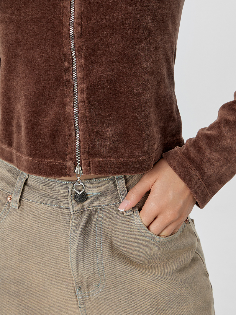 Толстовки и олимпийки Mark Formelle 172124/24-33635П-3 шоколад_печать_1сл_аппликация_из_страз_спинка