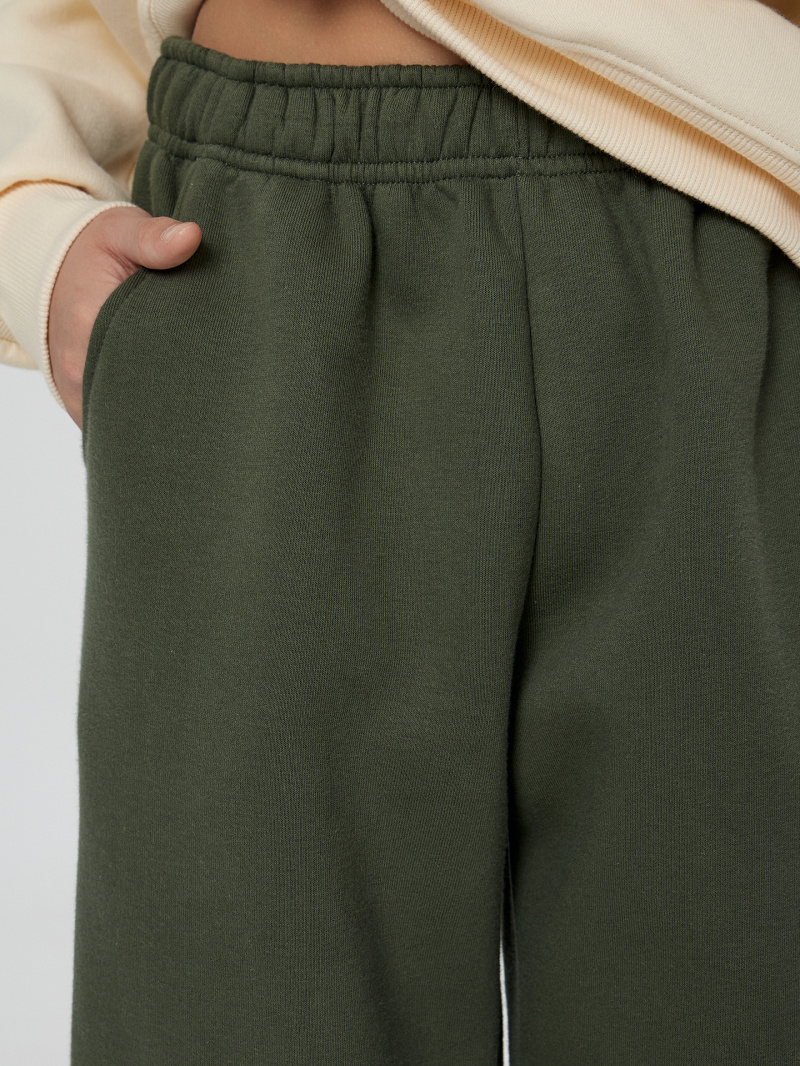 Брюки Mark Formelle 183410/25-36582П-7П хаки_печать1_2_сл_на_ЛВ_дет