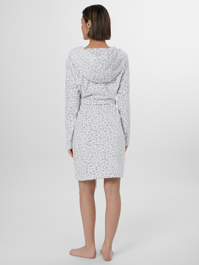 Халаты Mark Formelle 552278/25-36110ПП-15 леопард_на_белом