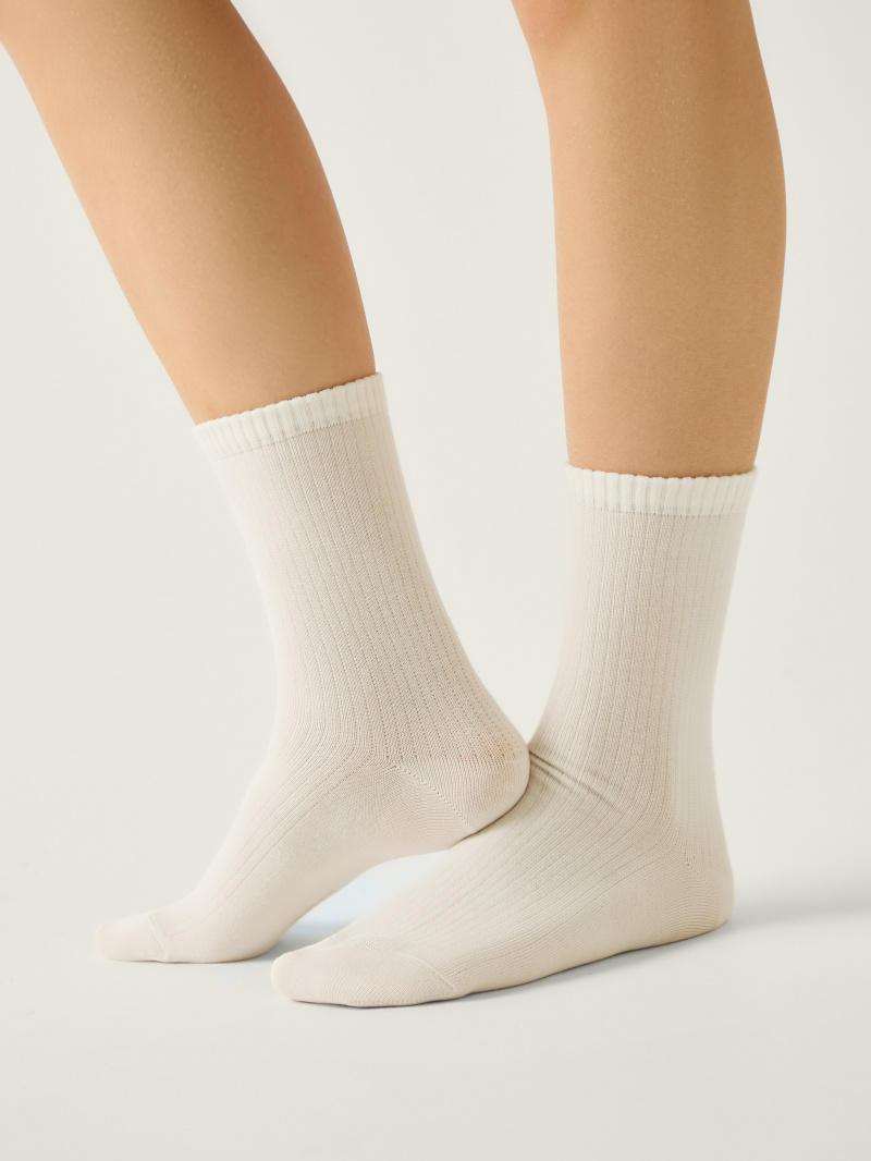 Носки и гольфы CONTE CLASSIC молочный 25С-32СП