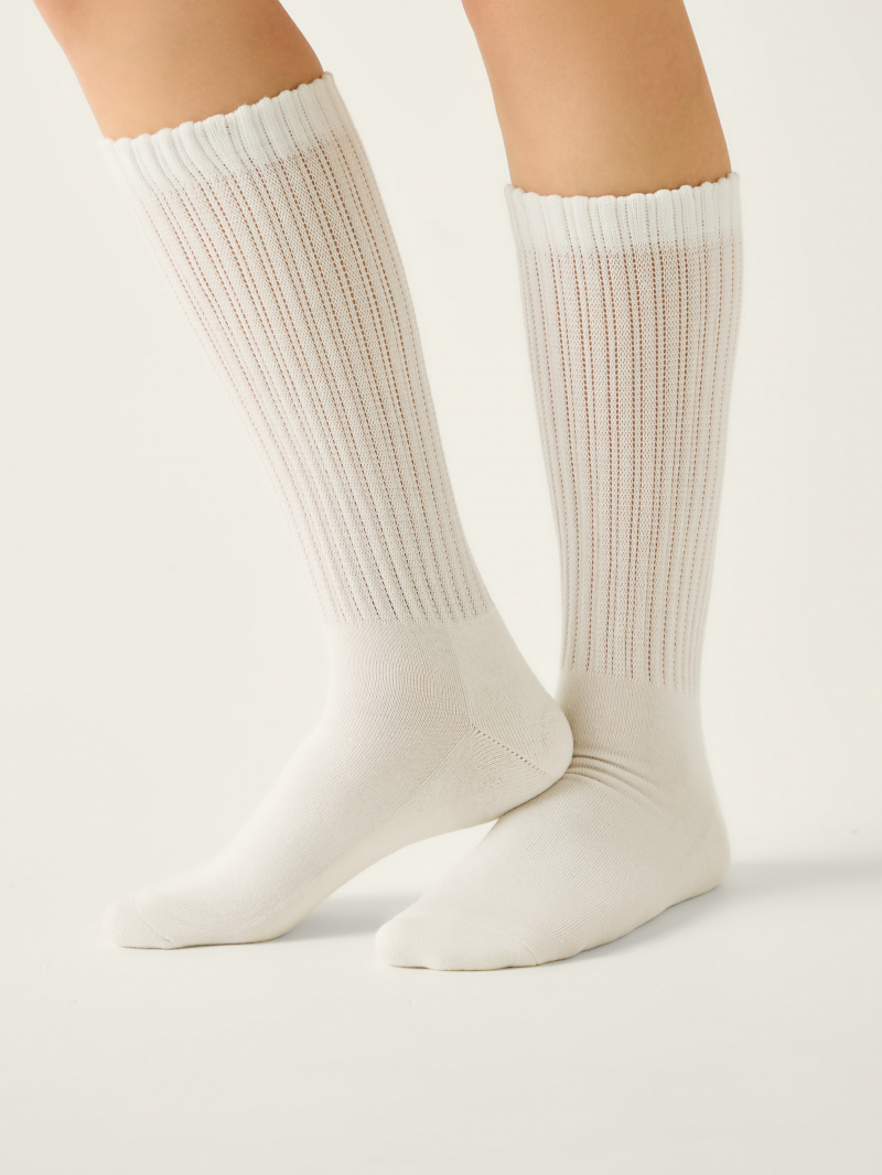 Носки и гольфы CONTE COMFORT молочный 25С-40СП