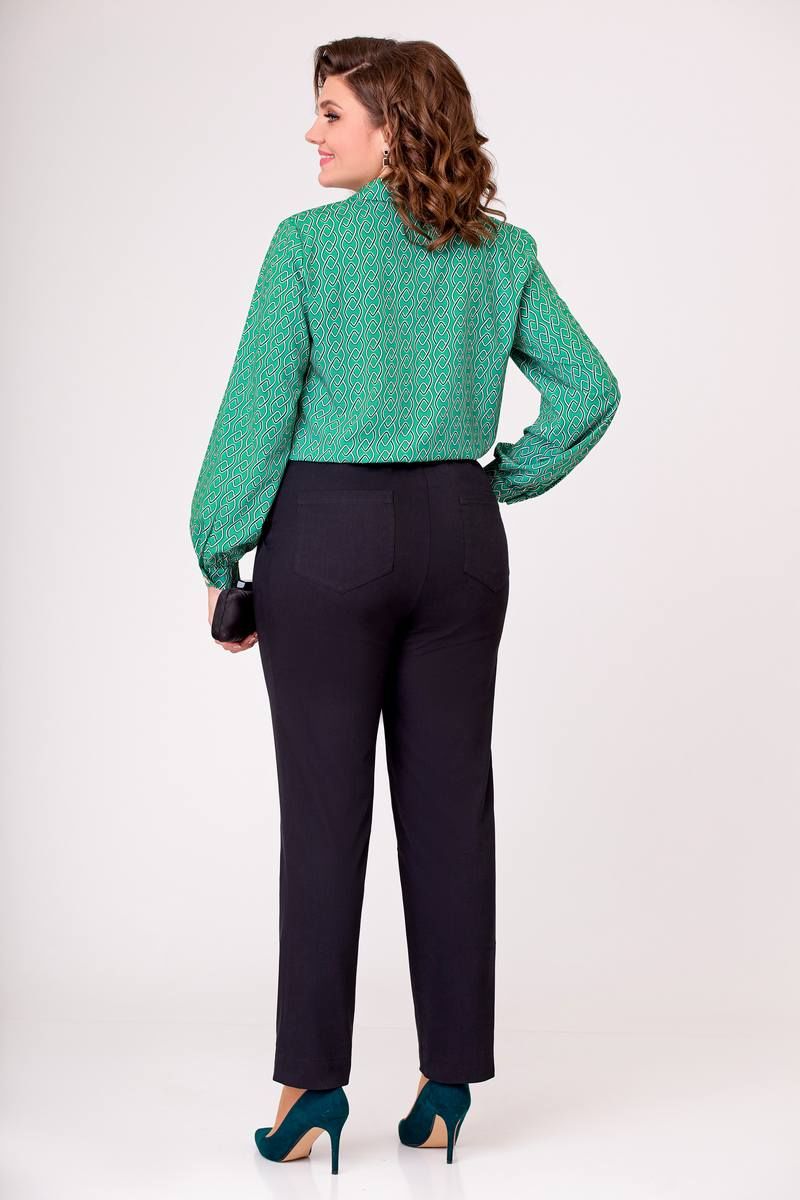Блузы Swallow 631 нефритовые_цепи