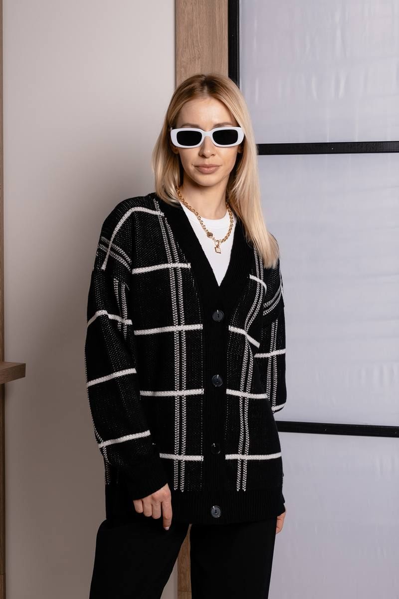 Кардиганы Romgil 896ПТЗ черный,белый