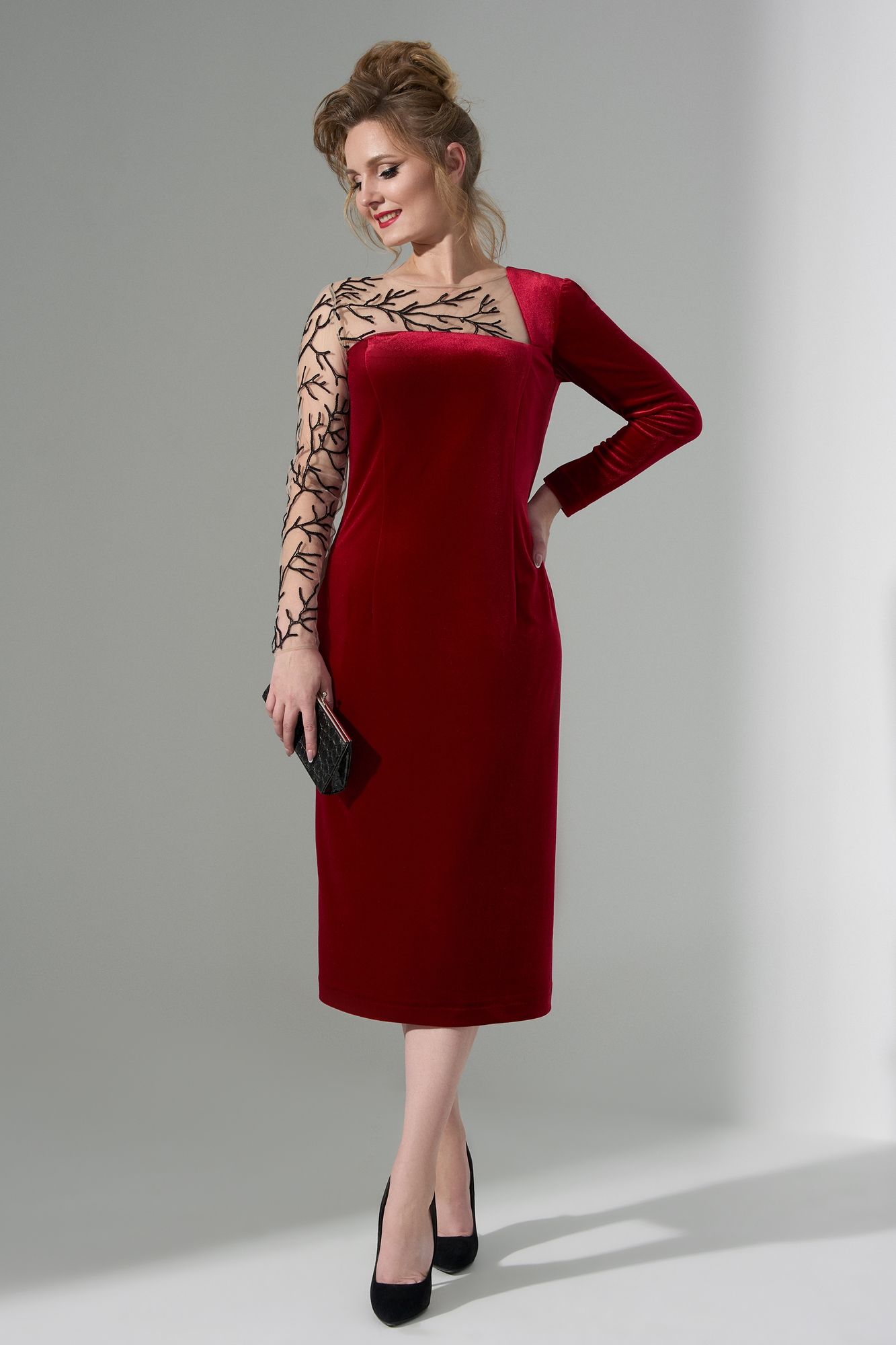 Платья Euromoda 485 красный