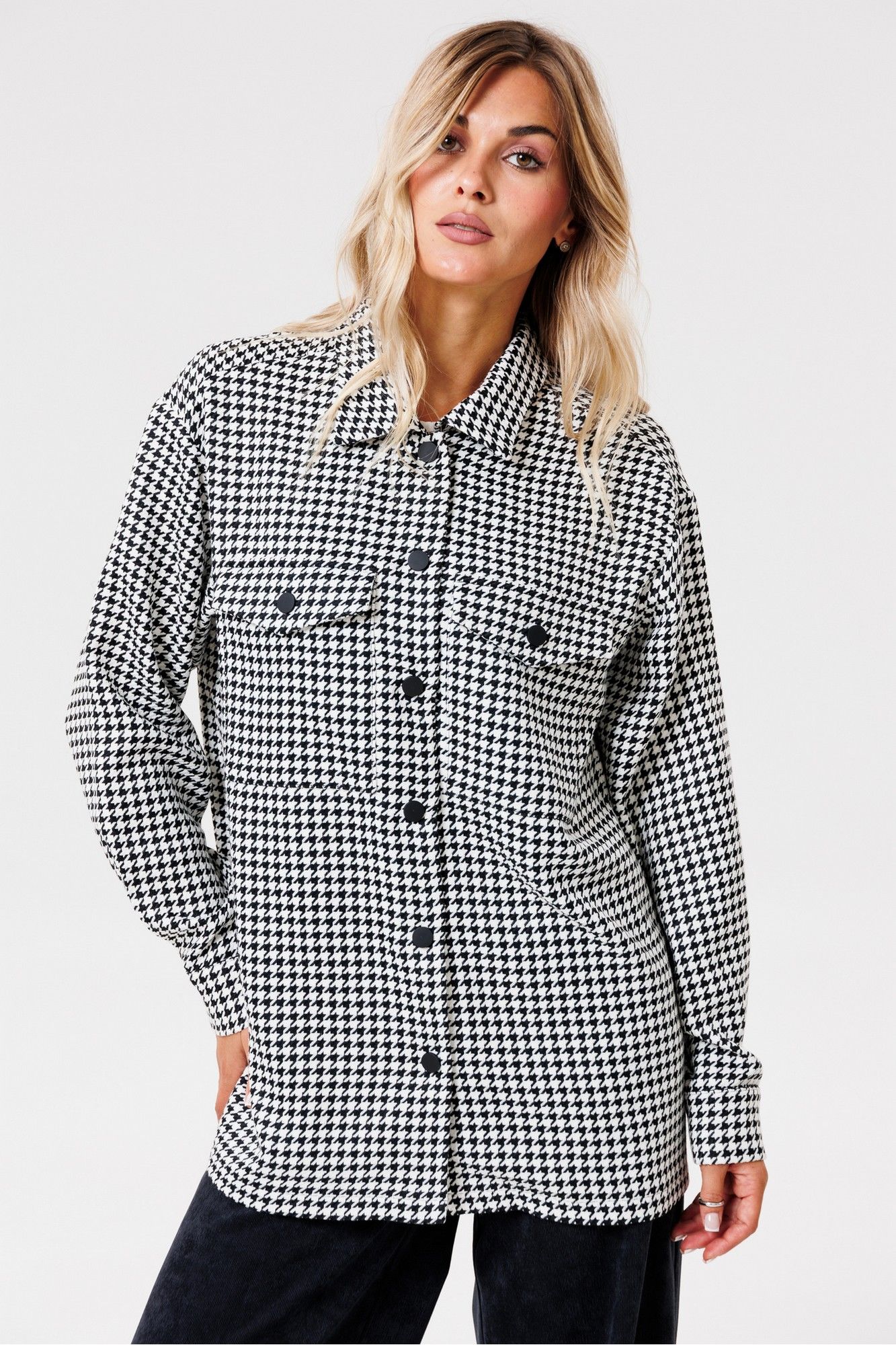 Рубашки PRATA wear S022 черно-белый