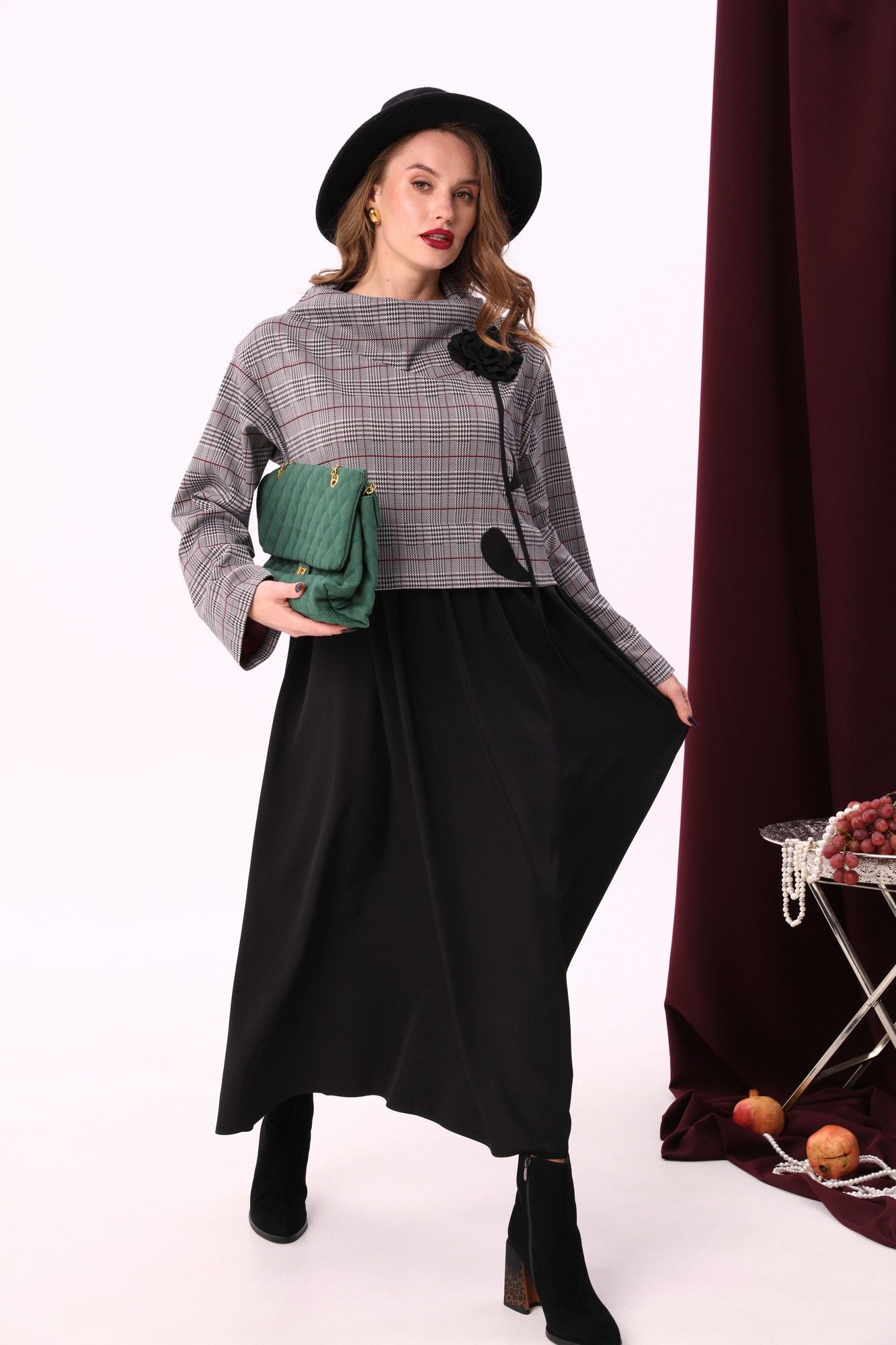 Платья NikVa 924-2 клетка_серый+бордо+чёрный