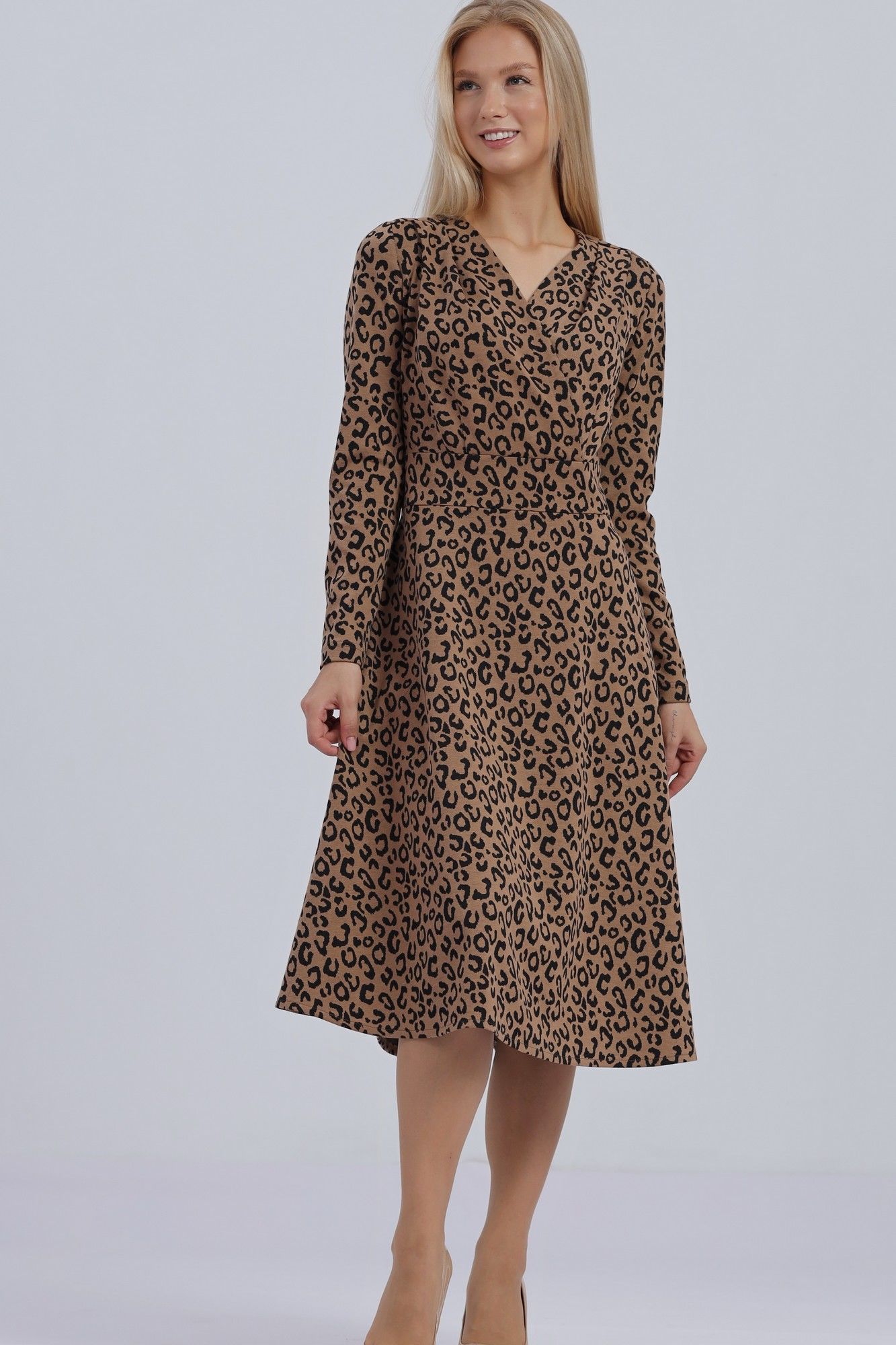Платья Полинушка 755н леопард_на_бежевом
