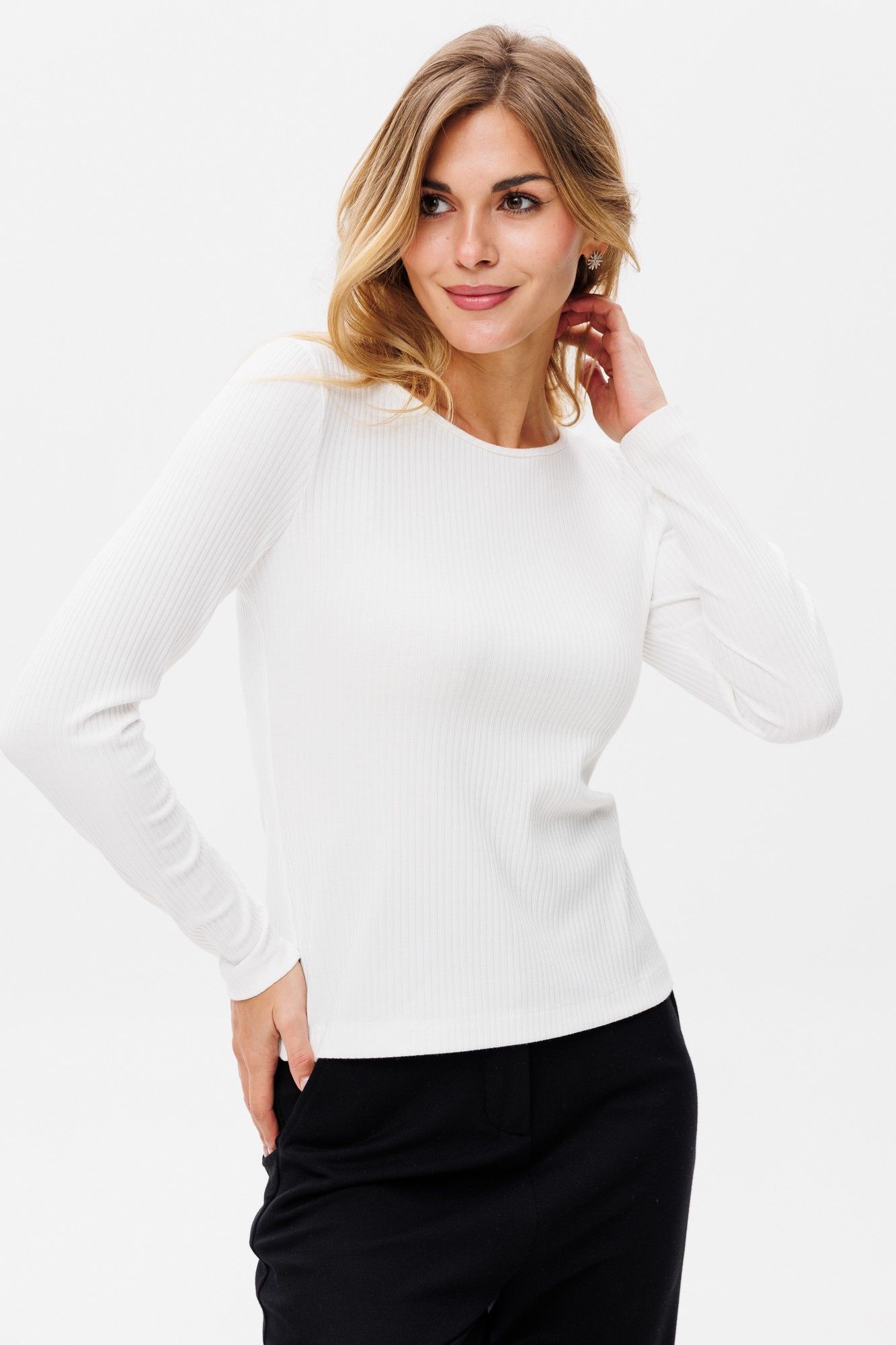 Джемперы PRATA wear S025 белый
