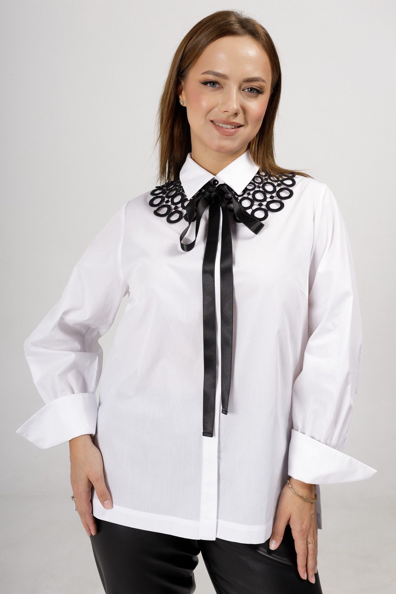 Блузы Condra 16250 белый