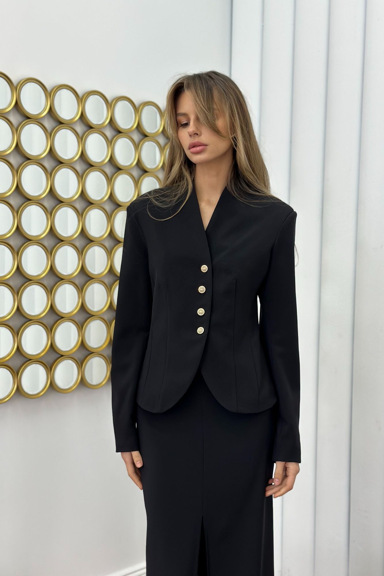 Жакеты THE.WOMAN 0284 черный