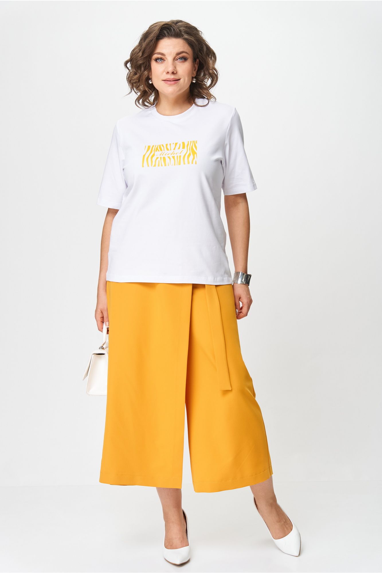 Брючные костюмы Michel chic 1336 белый-охра