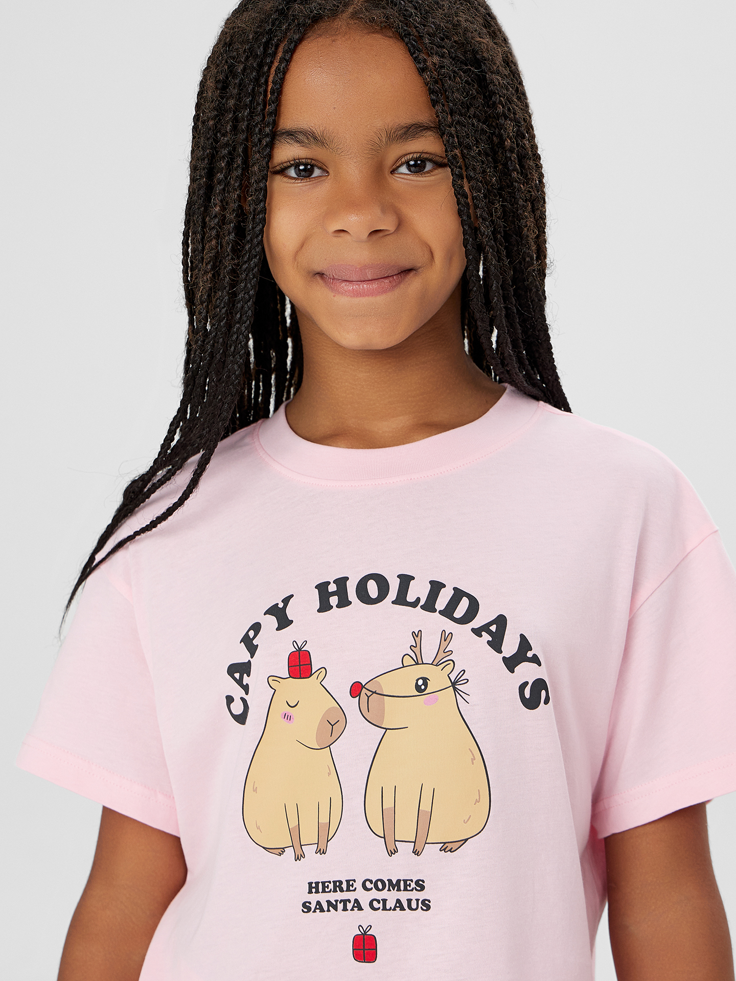 Пижамы Mark Formelle 567748/25-37705ПП-14 розовая_сказка_капибары_на_розовой_полоске_3_сл_н