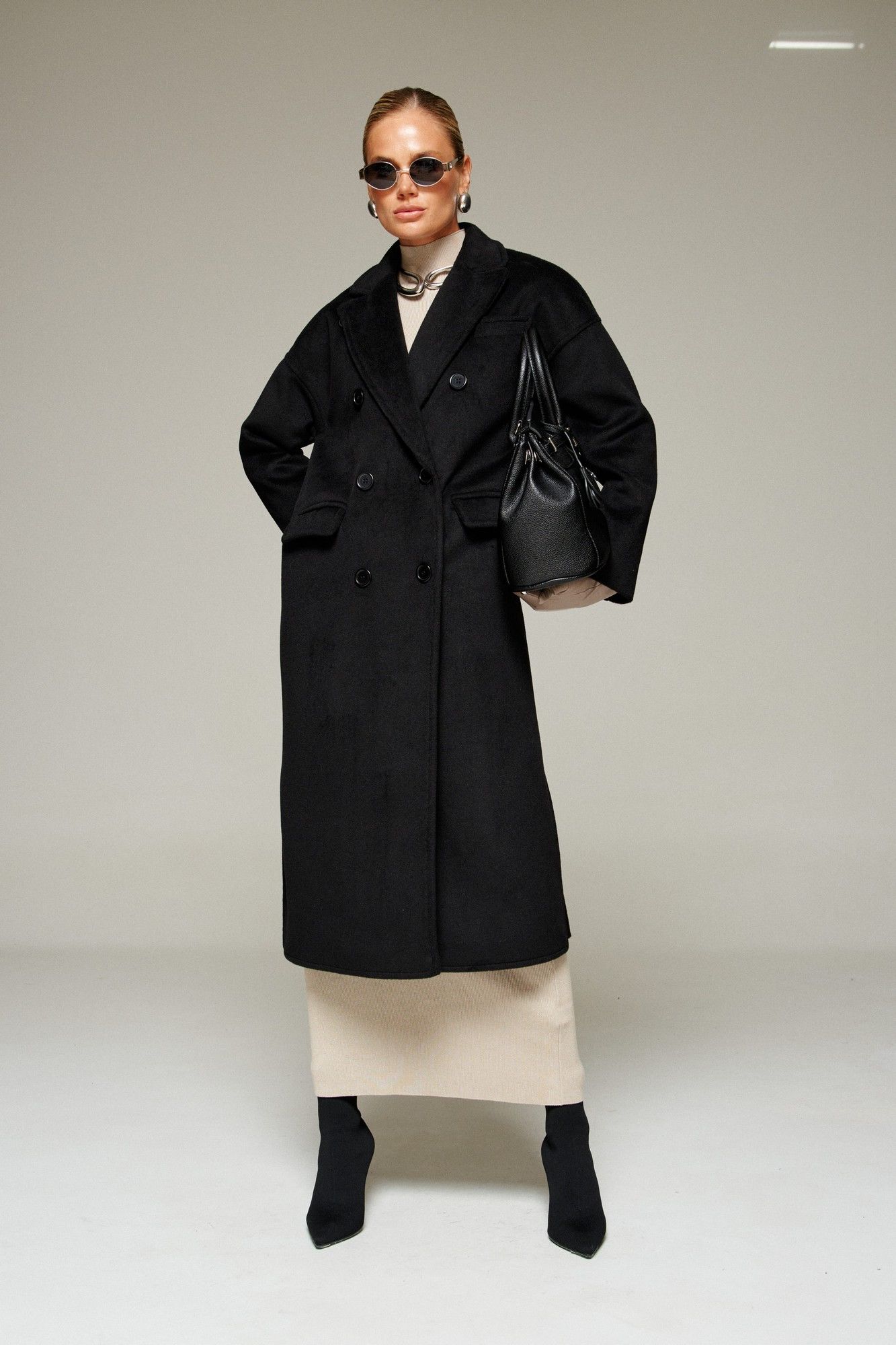 
Beautiful&Free 7016 черный, Пальто