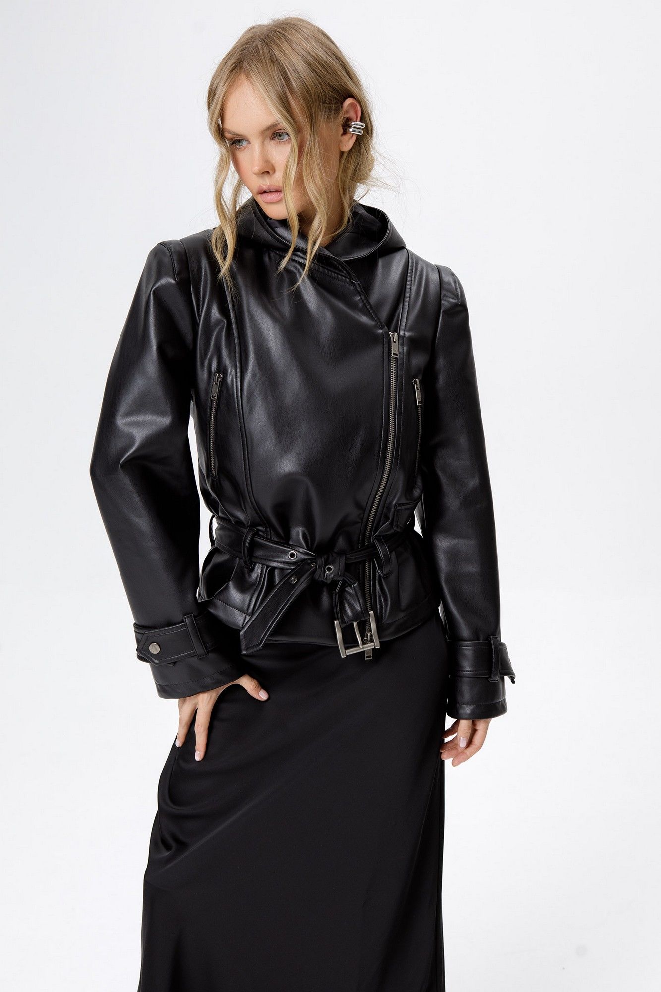 Куртки PiRS 6271 черный