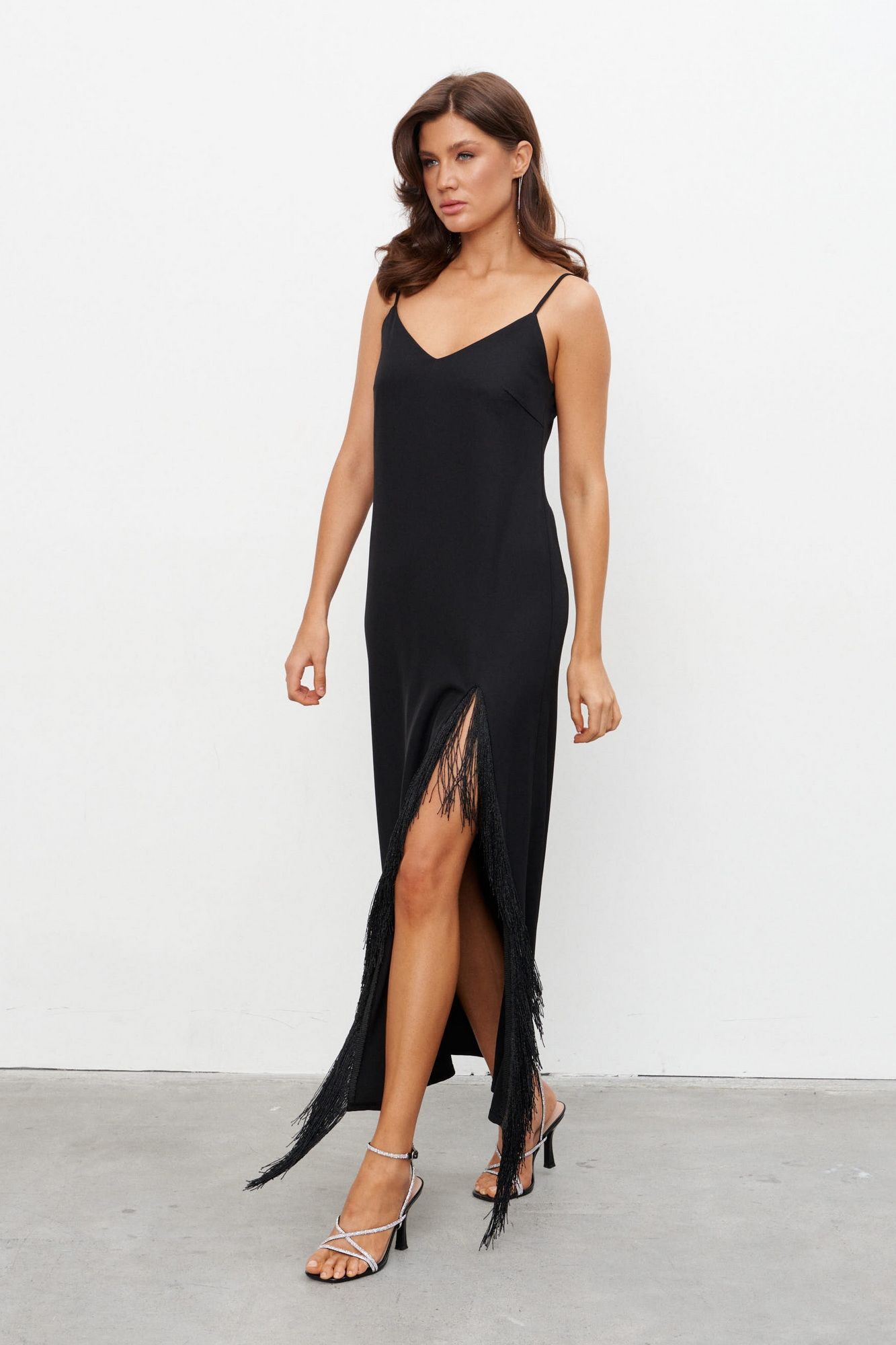 Платья KaVaRi 1126 черный