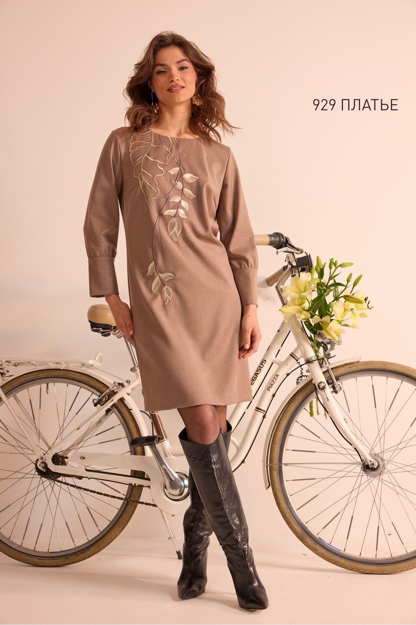 Платья NiV NiV fashion 929 коричнево-бежевый