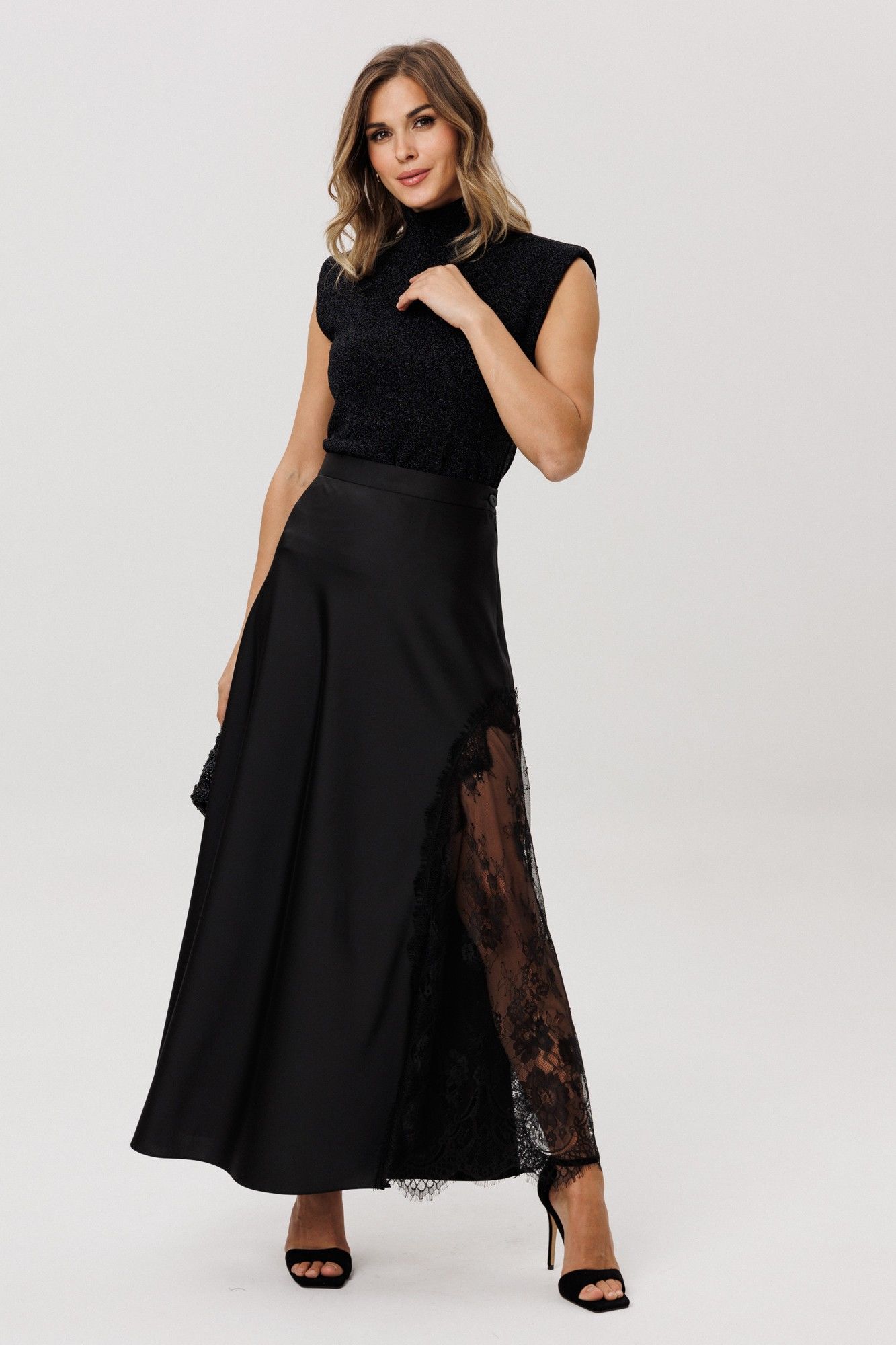 Юбки EOLA 3012 черн