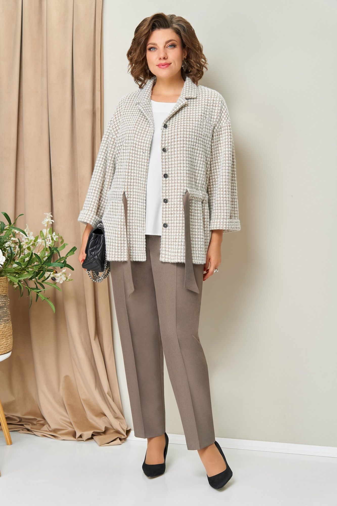 Брючные костюмы VOLNA 1441 бежевый