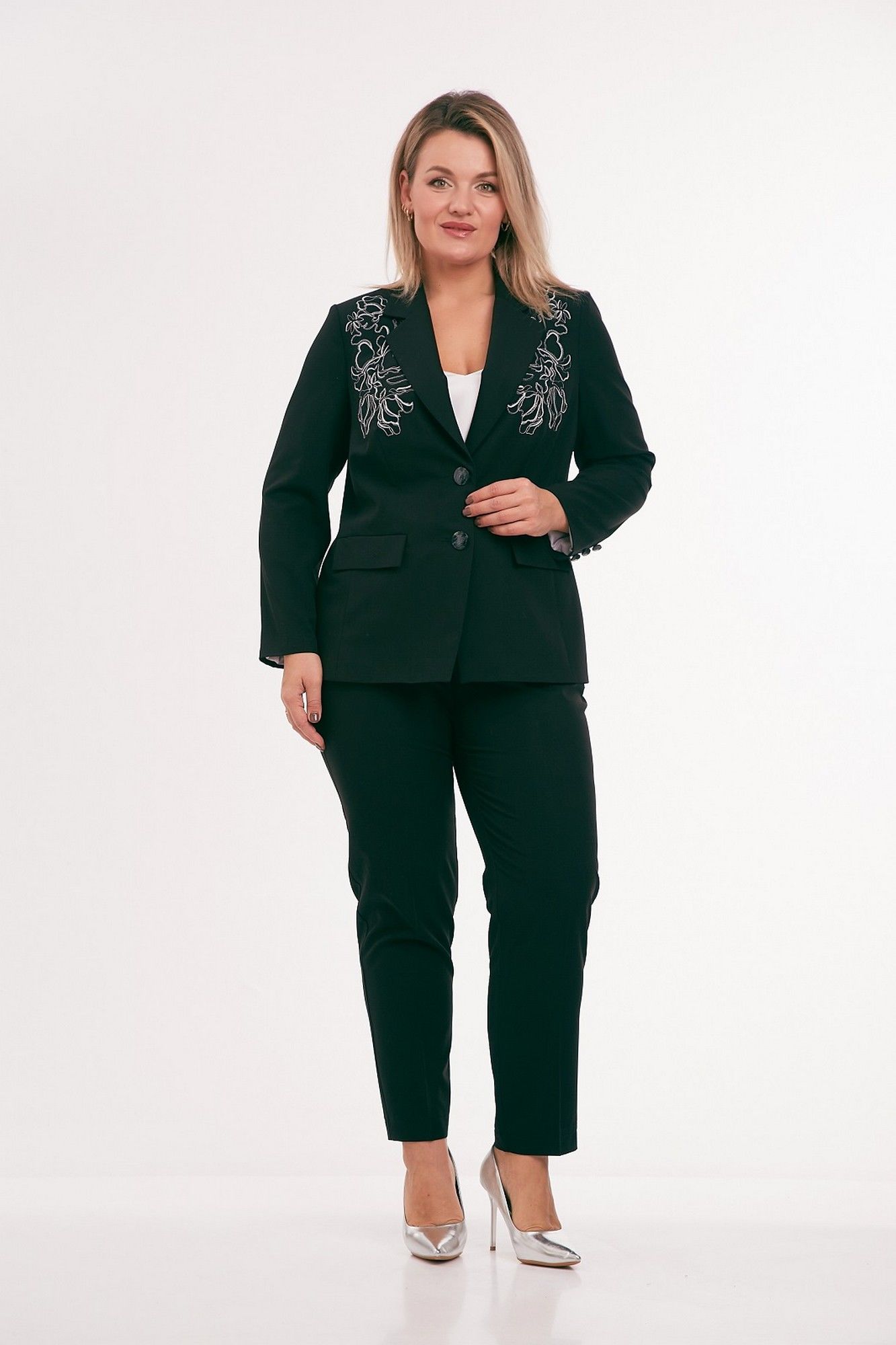 Брючные костюмы Takka Plus 25-258/1