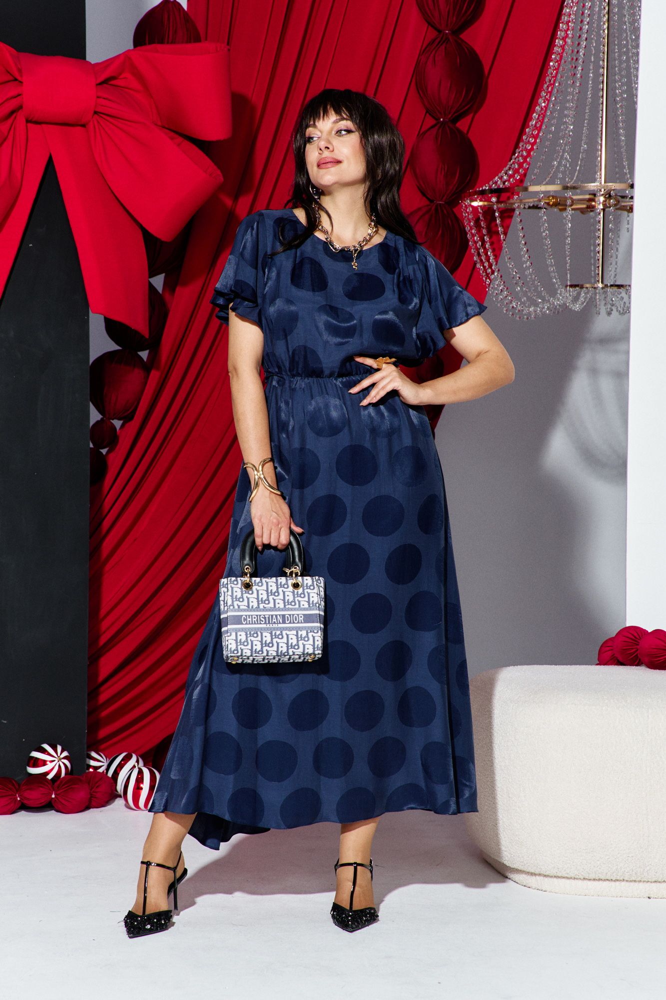 Платья Vittoria Queen 28483 темно-синий