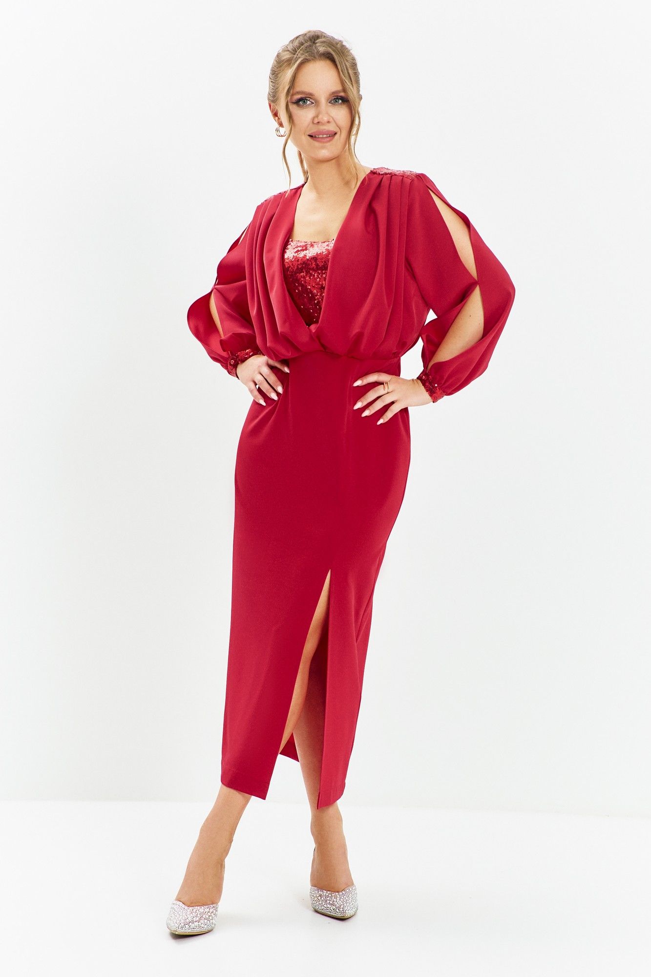 Платья Euromoda 669 красный