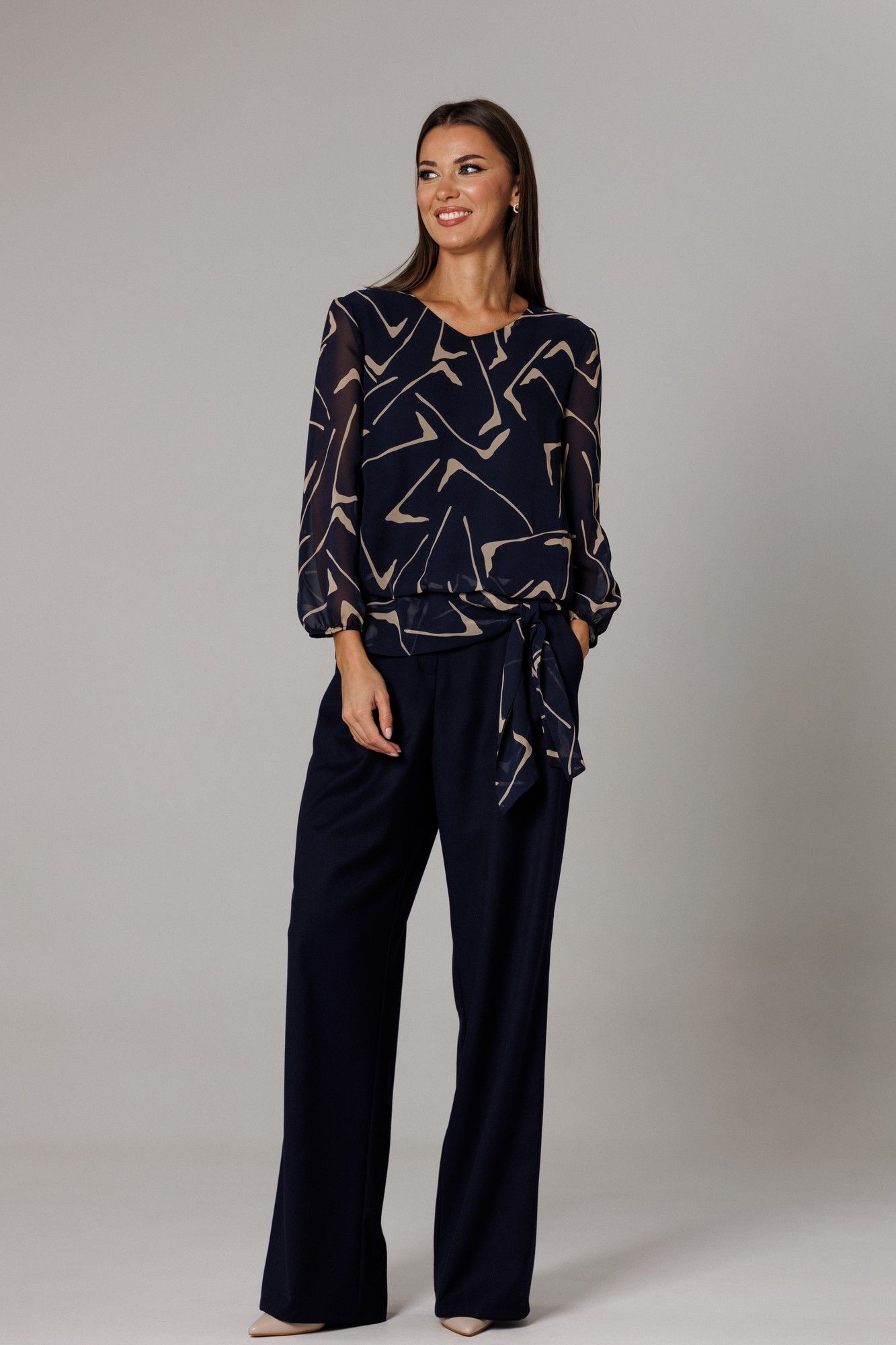 Комплекты брючные Ларс Стиль 1162 сине-бежевый