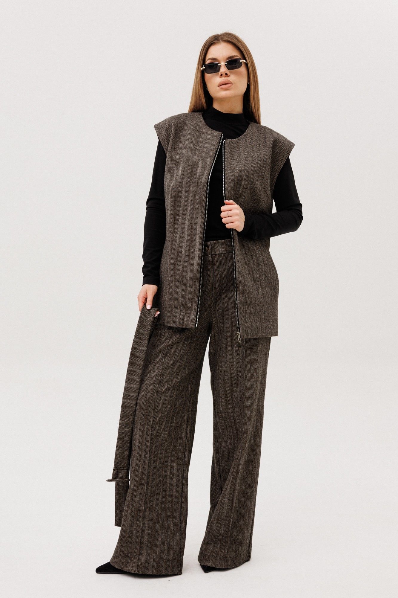 Жилеты Amberа Style 1133 коричневый