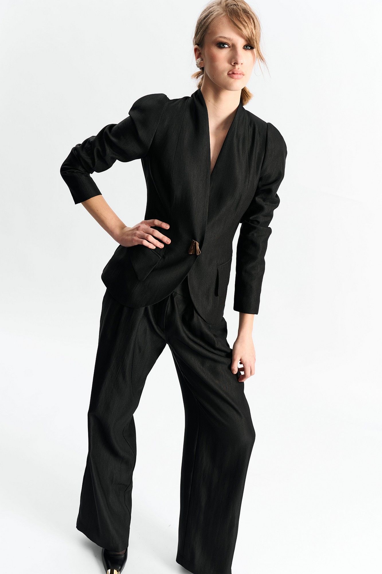 Брючные костюмы MilMil 1275 черный